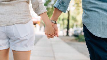 【諦めNG】一生彼女ができないと感じるのは、彼女ができたことがないから？